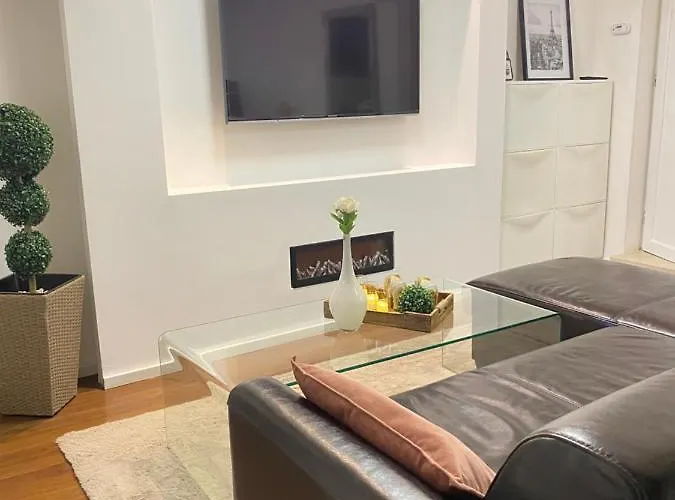 Sweet Flat With 2 Bedrooms Croatia * Split