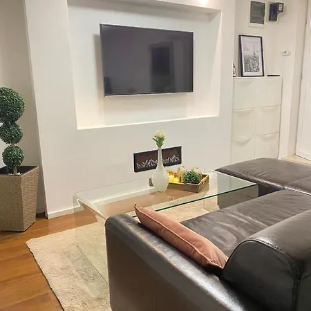 Sweet Flat With 2 Bedrooms Croatia * Split